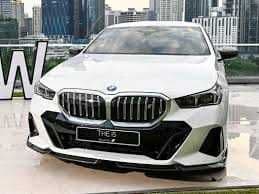 BMW i5 50L sport Eng arzon narxlarda — 1