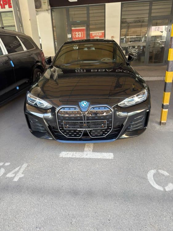 Bmw i4 40l full 2022 yili — 1
