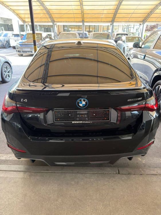 Bmw i4 40l full 2022 yili — 4