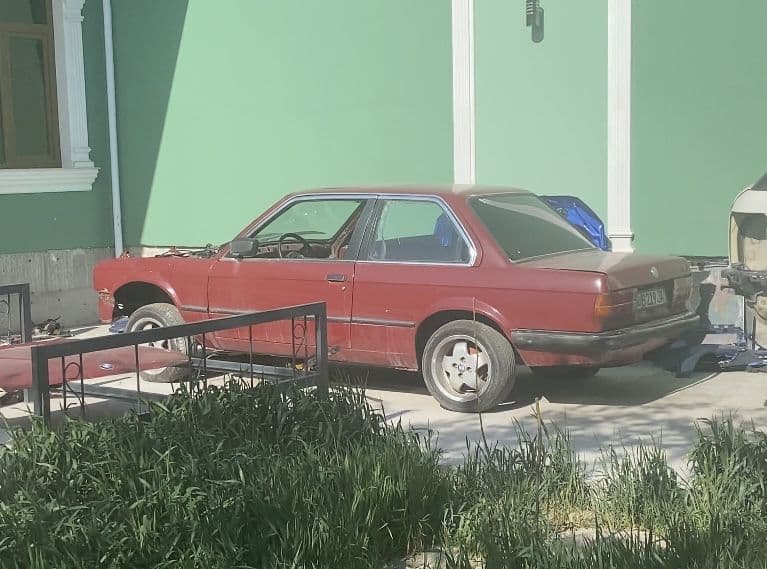 BMW e30 coupe m30 b3 — 2
