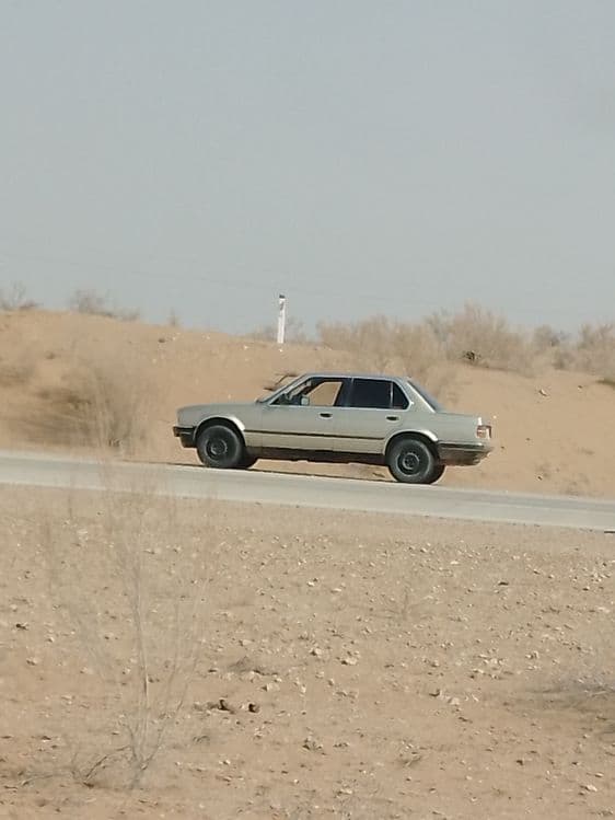 BMW e 30 sotiladi — 1