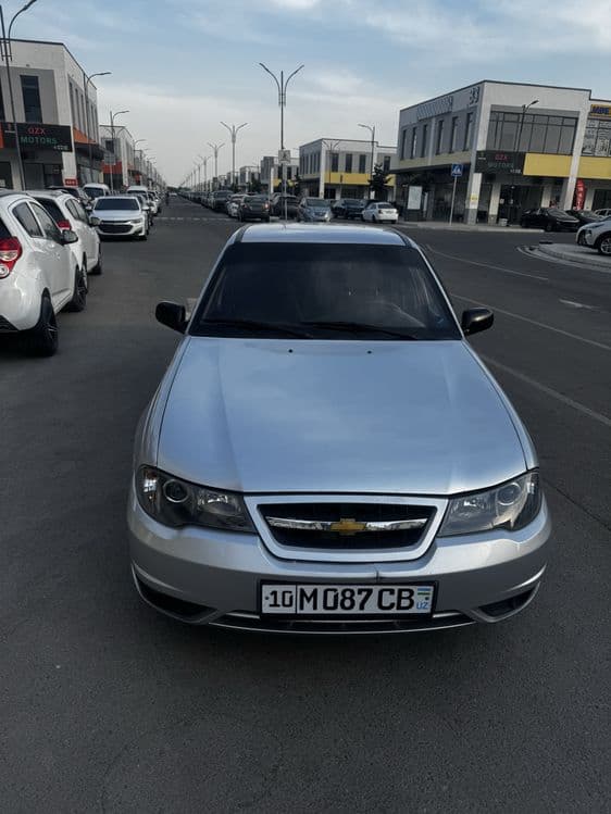Nexia 2  1.6 holati zor tehnichiski ish yoq 2010 gen bor — 1