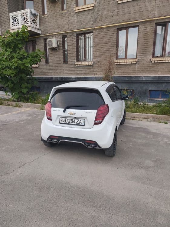 Chevrolet Spark 2011 yil — 1