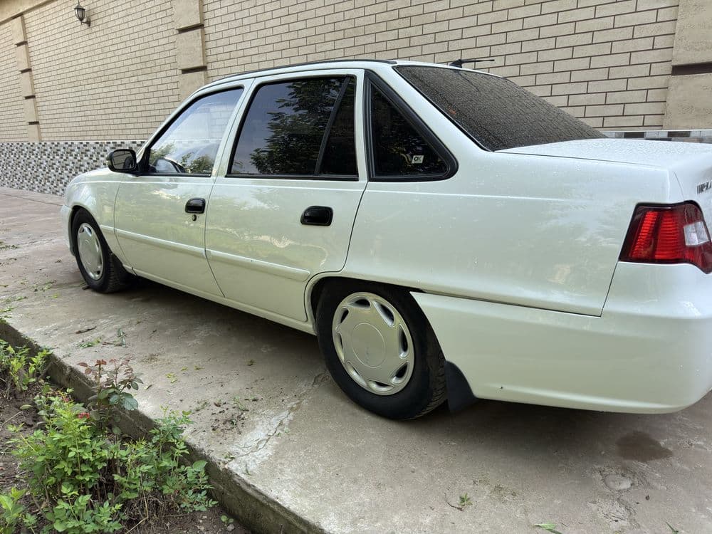 Chevrolet nexia 2 1.6L — 5