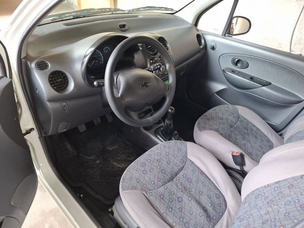 matiz 2011 toza rangi oq — 2