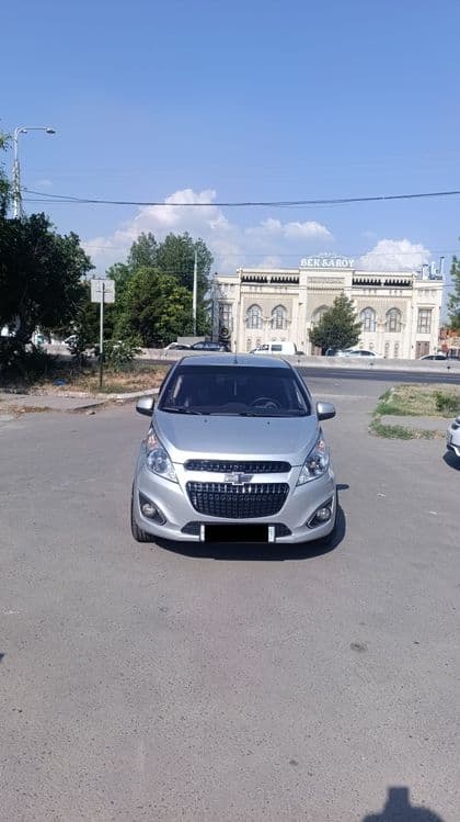 Spark 2012  2 poz 1.25 motor metan — 1