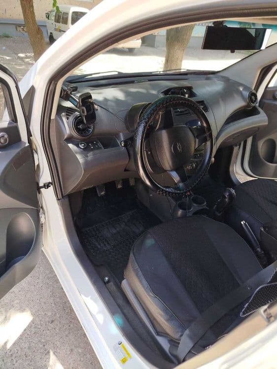Chevrolet Spark 2013 — 3