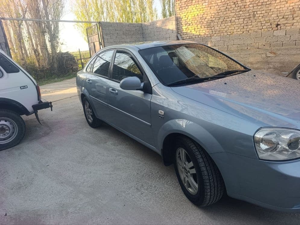 Chevrolet Lacetti 1.8 — 2