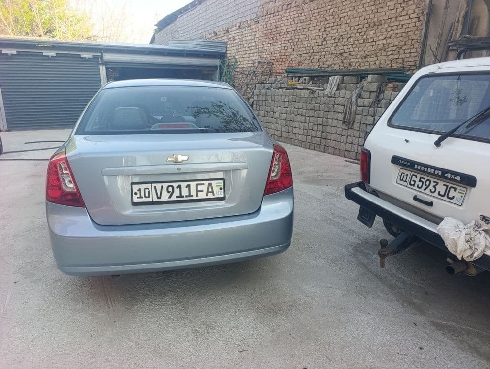Chevrolet Lacetti 1.8 — 3