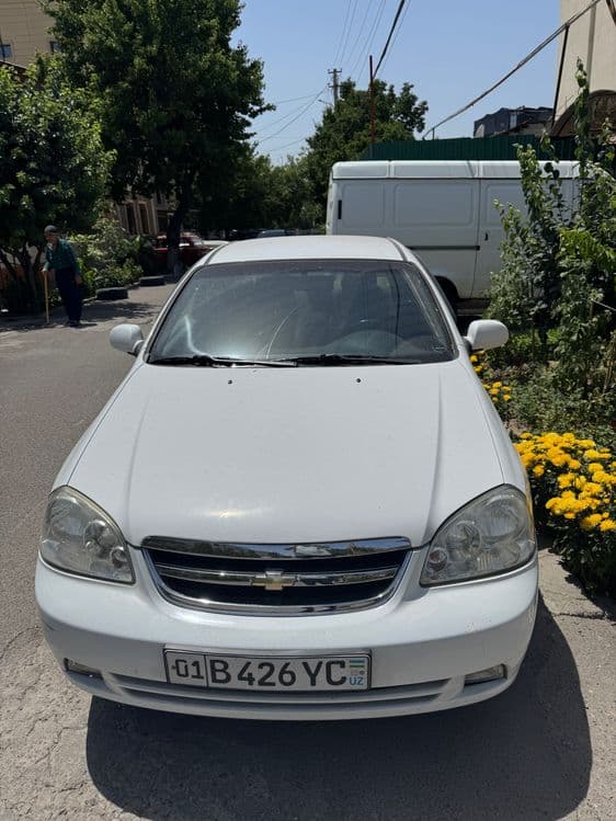Lacetti 1.8 MT 2011 — 1