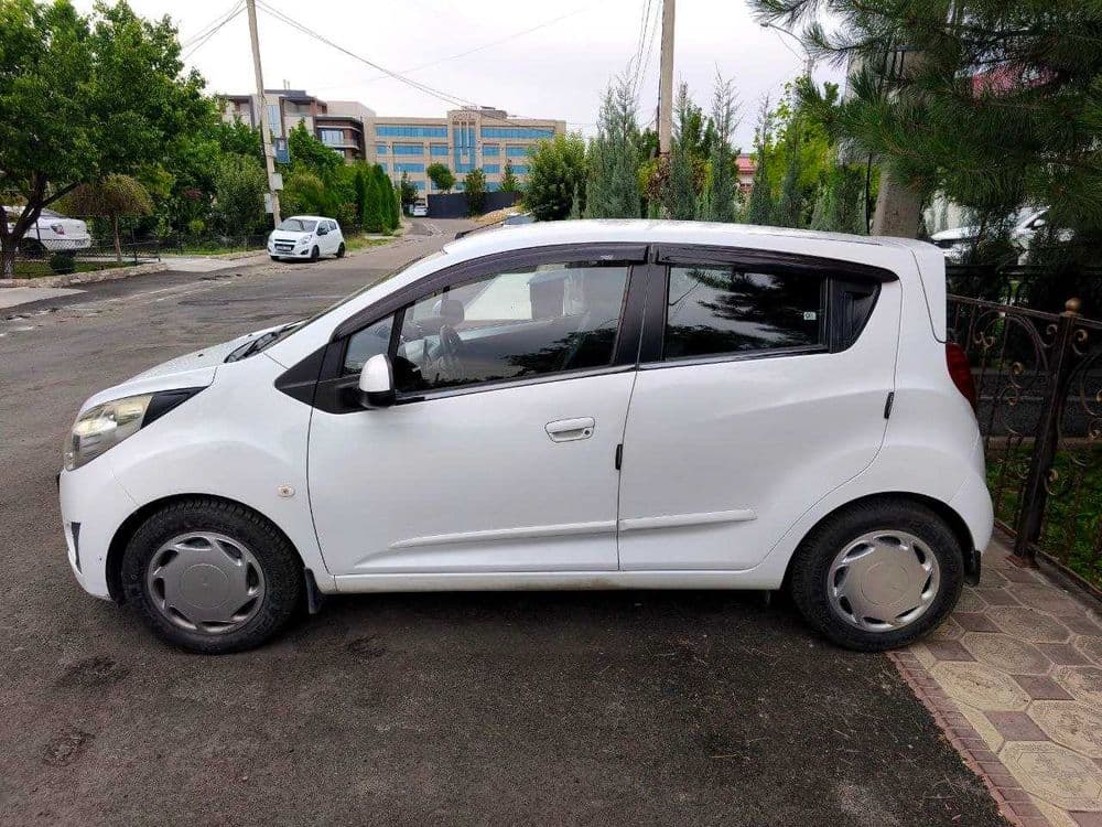 Продаётся Chevrolet Spark, 2013 г.в. (Механика) — 1