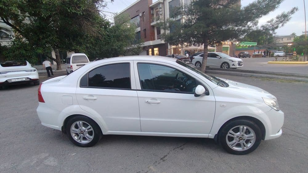 Chevrolet NexiA 3 — 2