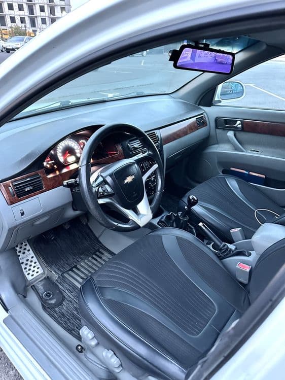 Lacetti 1.6 mexanika ideal xolatda — 2
