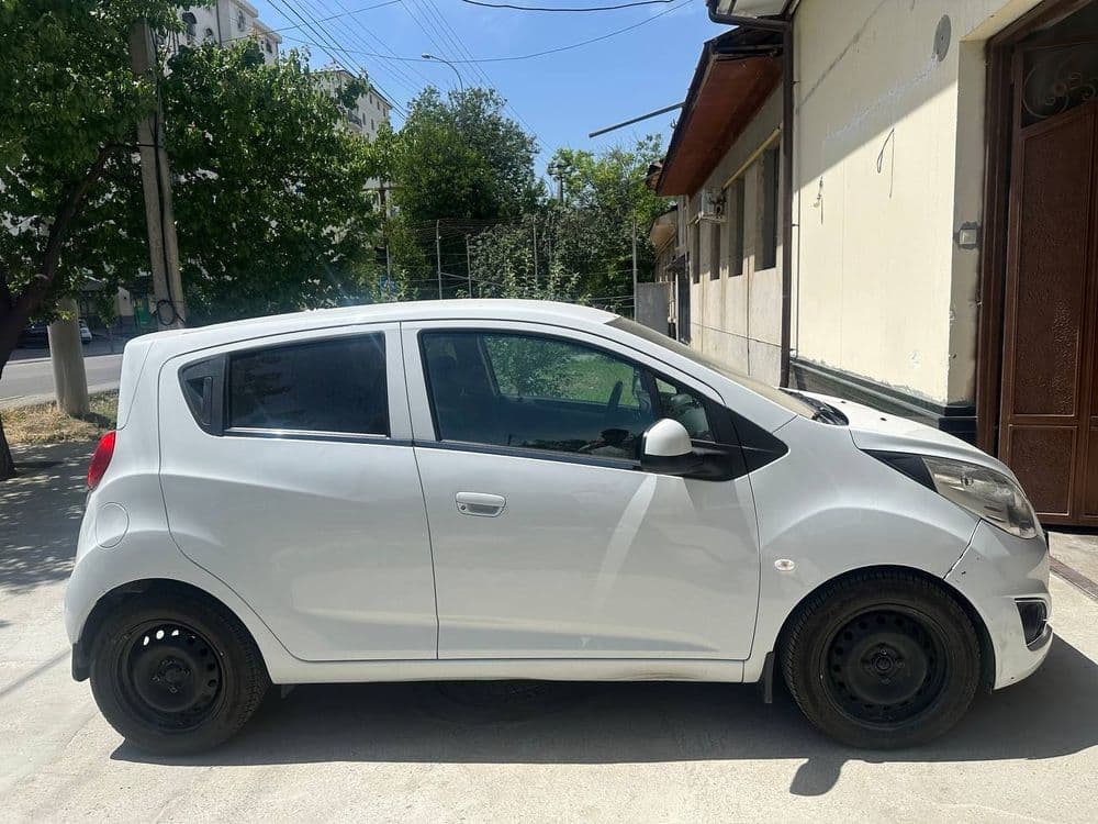 Chevrolet Spark 2018   Спарк — 4