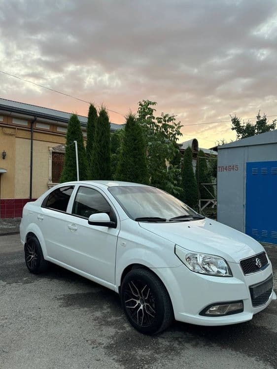 Nexia 3 2016 4 pazitsa — 1