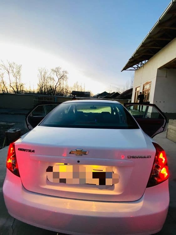 Lacetti 1,6 mator 2013 lyukli — 1
