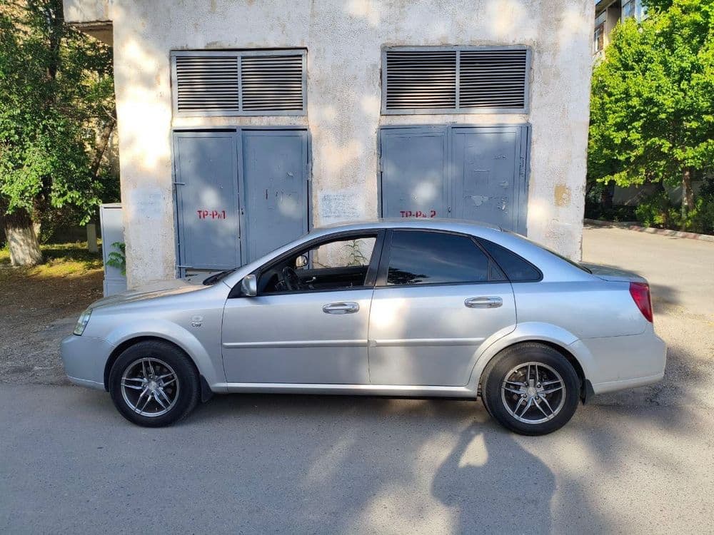 Модель - Chevrolet Lacetti — 3