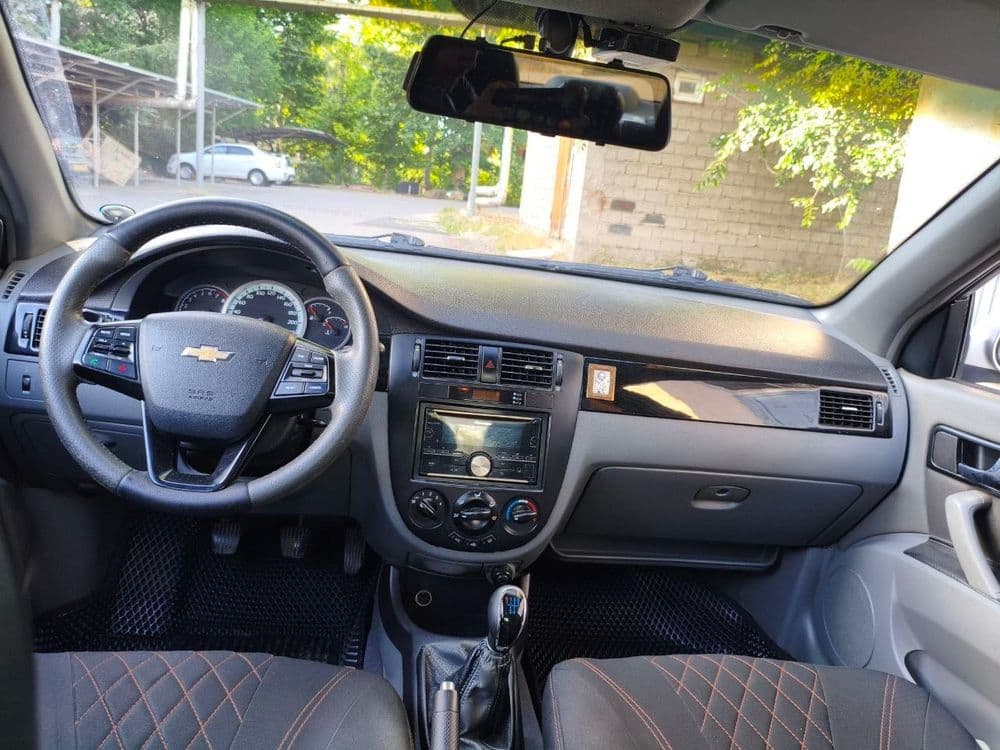 Модель - Chevrolet Lacetti — 5