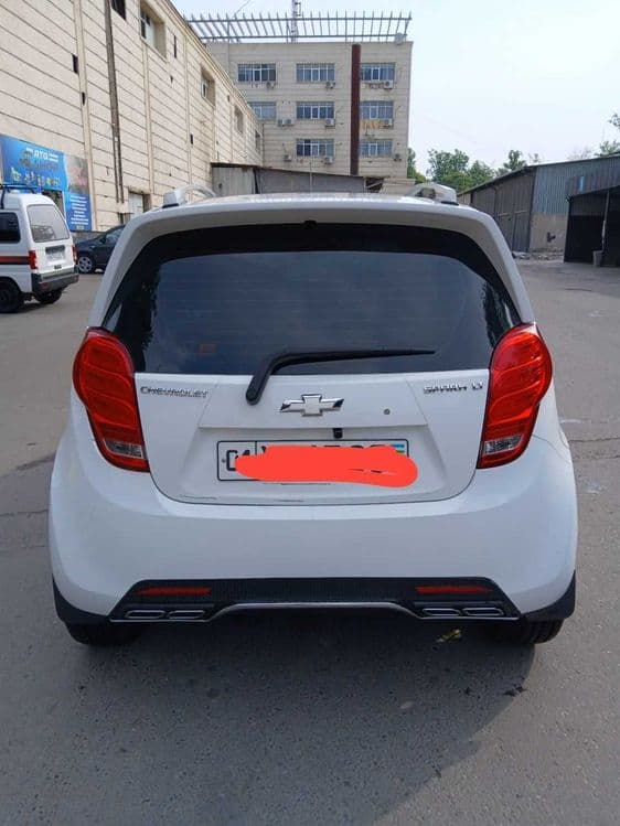 Chevrolet Spark 2017 — 1