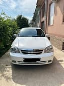 Lacetti sotiladi