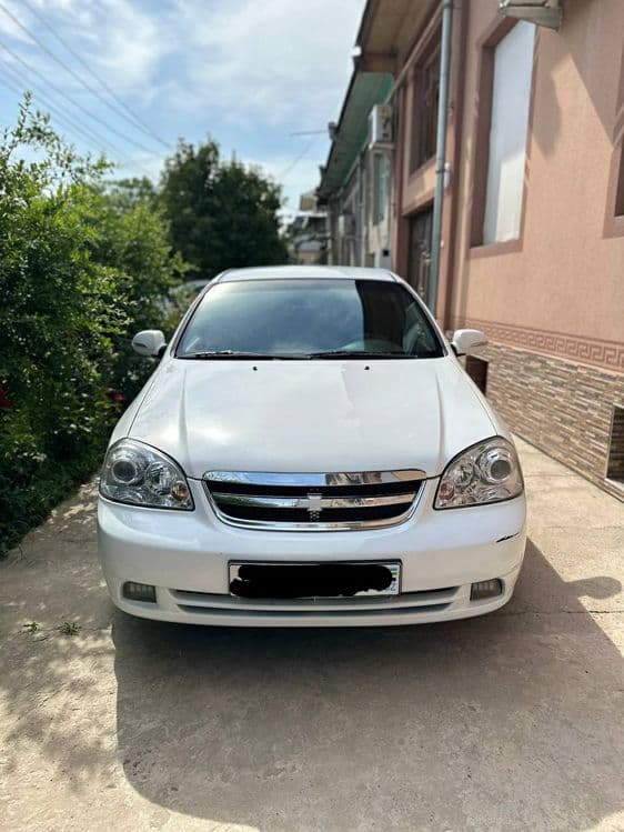 Lacetti sotiladi — 1