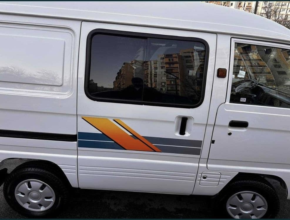Damas Kombi 2025 — 1