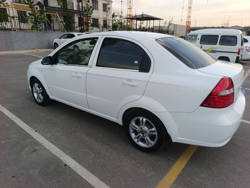 Nexia R3 срочно сотилади — 1