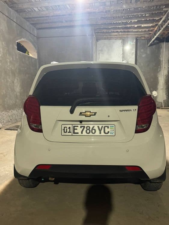 Spark 2019  srochno sotiladi, 7500$ bo'lishi, — 5