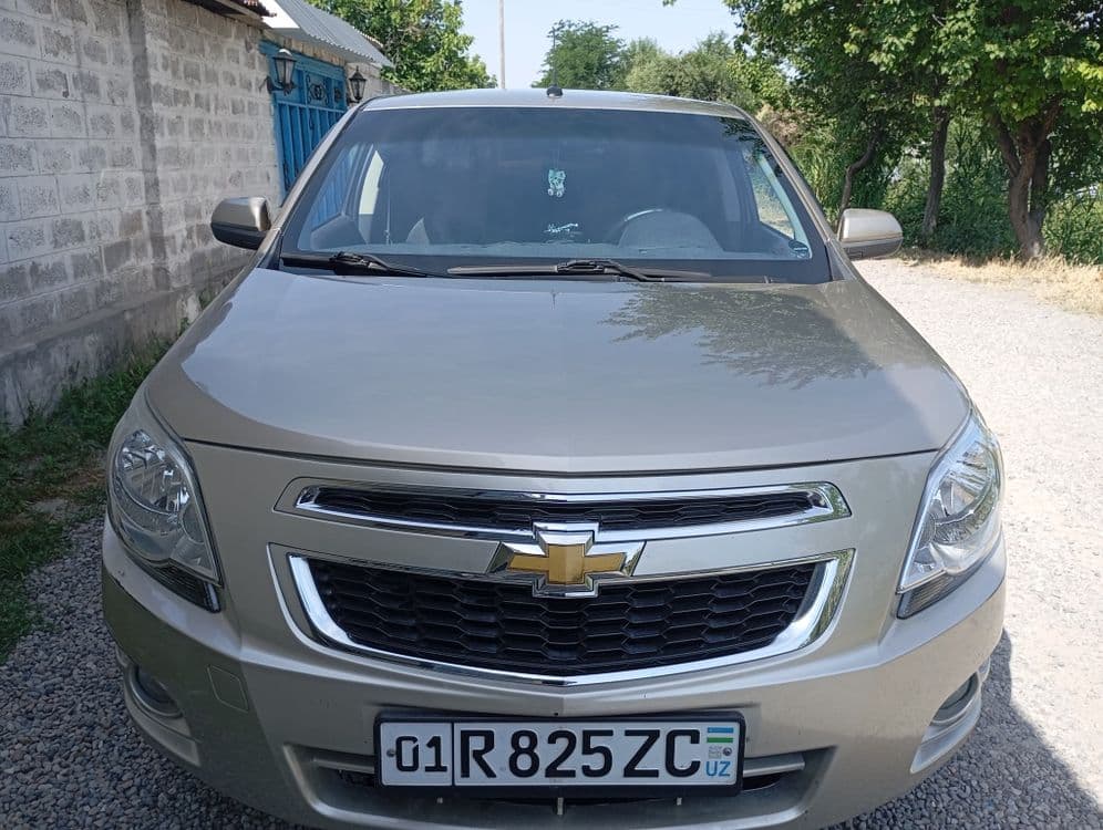 Срочно продается Chevrolet Cobalt 4 позиция в хорошем состоянии. — 2