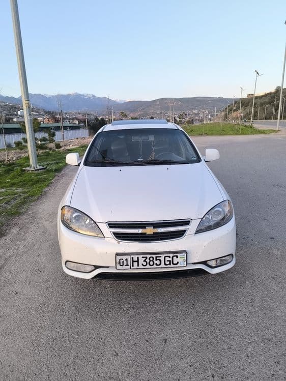 Chevrolet Jentra — 4