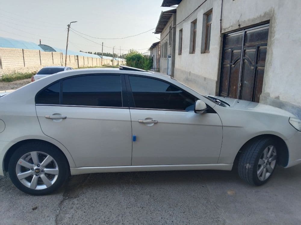 chevrolet epica 2011 — 2