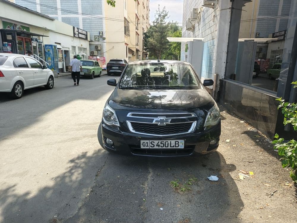 Koblt sotladi 2020 yil qora — 1