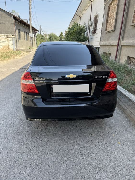 Nexia 2 qora 2022 — 5