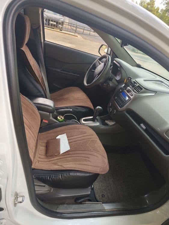 Chevrolet Cobalt — 4
