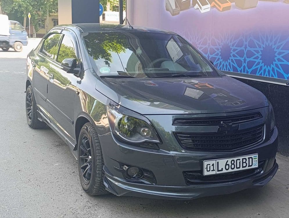 Неспешно продаю свой Шевроле Кобальт — 1