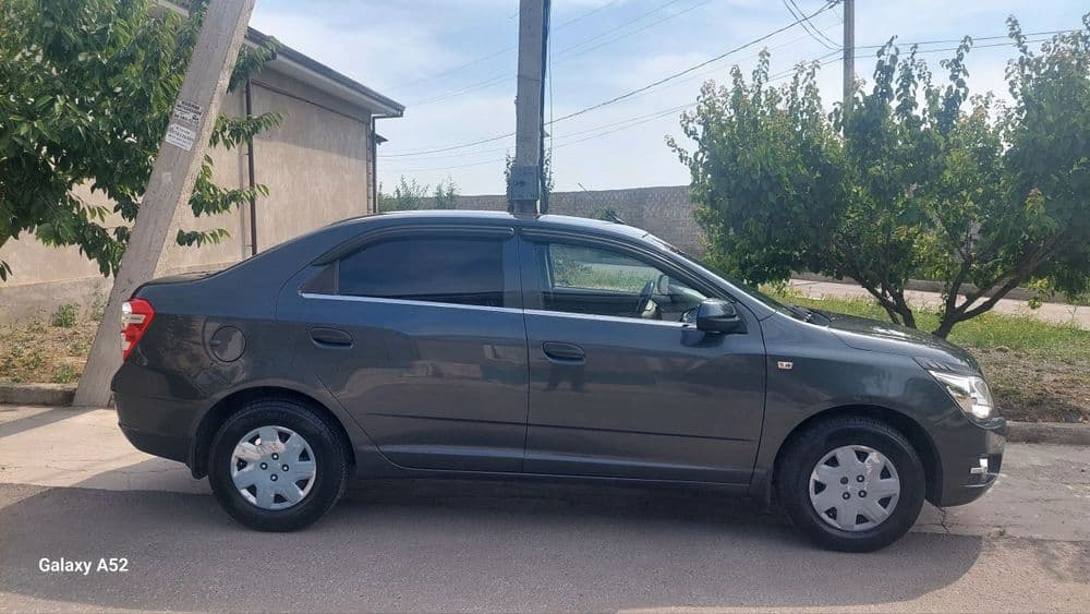 Chevrolet Cobalt — 4