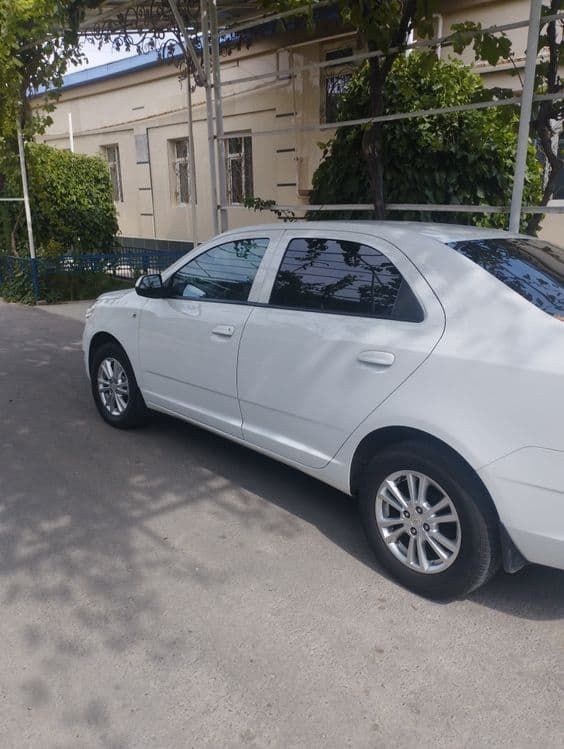 Nasiya savdoga beriladi shahar pirapiskaga bosh tolov kamida 3000 $ — 2