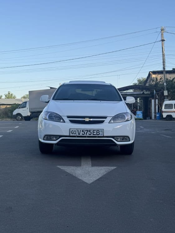 Gentra 2019 yil 3 poz Kraska Toza — 2