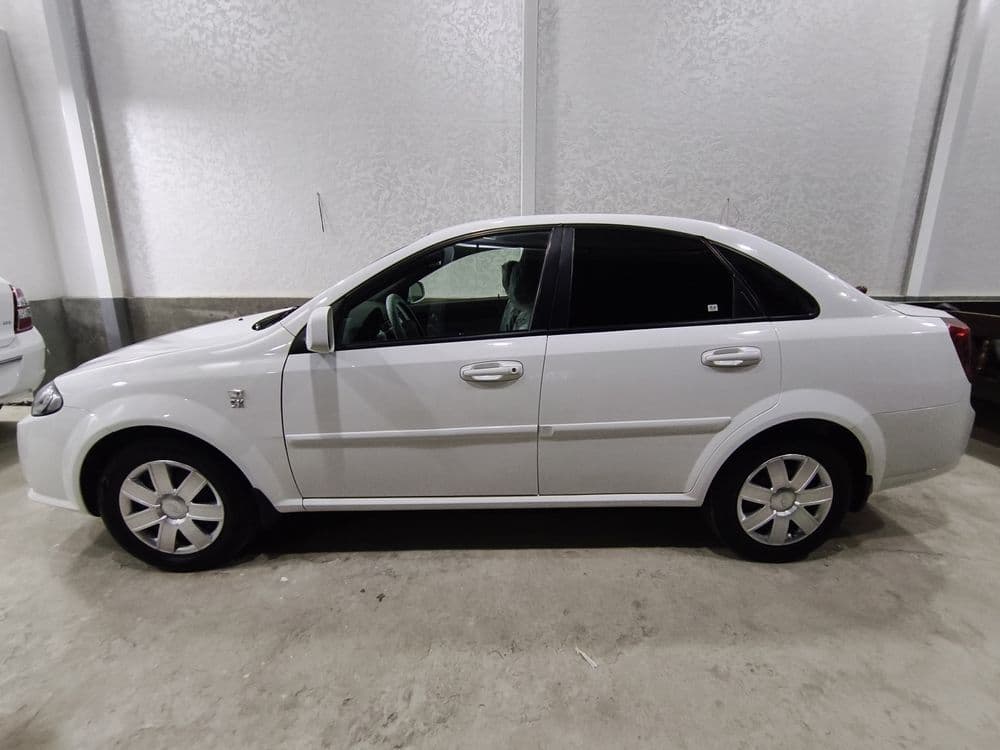 Gentra 2023 MT propan — 3