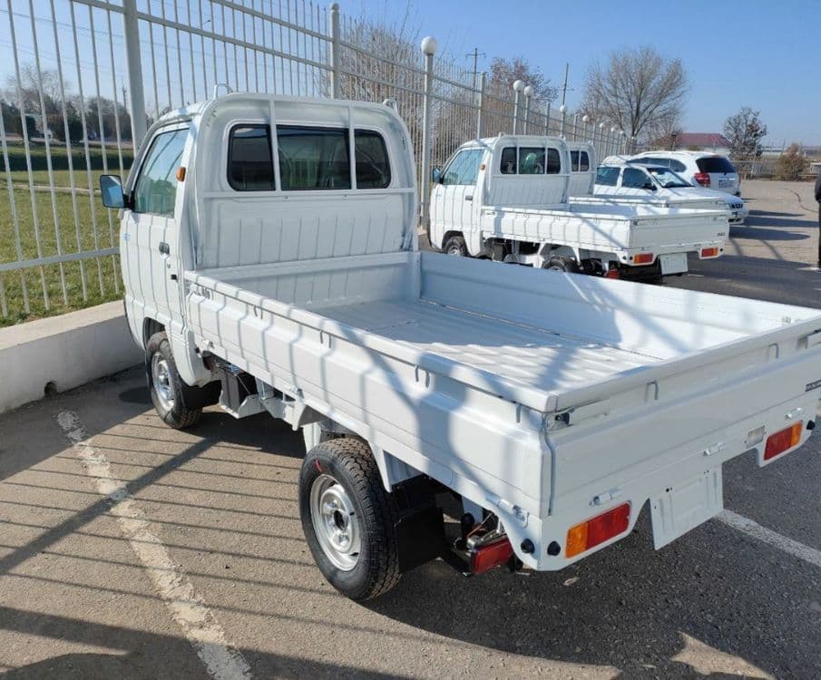Chevrolet Labo, Damas — 2