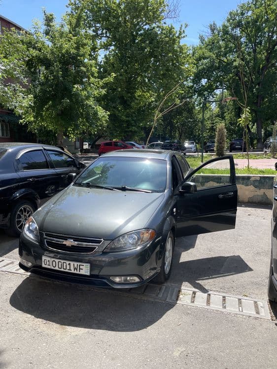 Продается Chevrolet Jentra 2020 года машина очень в хорошем состояни — 1