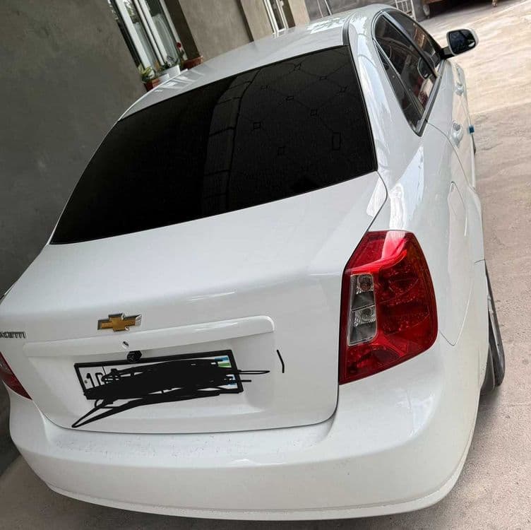 Chevrolet Gentra — 4