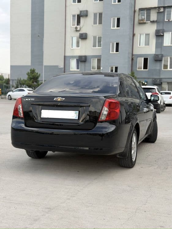Jentra qora 2023/2024 — 4