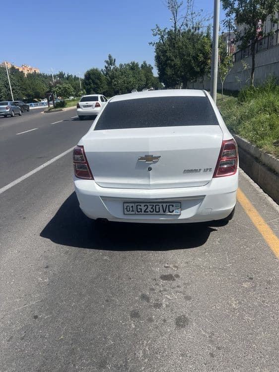 Chevrolet cobalt — 3