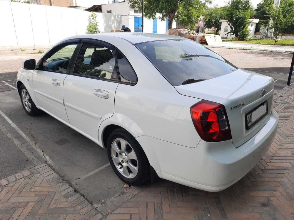 Chevrolet Lacetti 3 pozitsiya, 2019, 52000 km, Oq, 1 qo‘l, gazsiz — 4