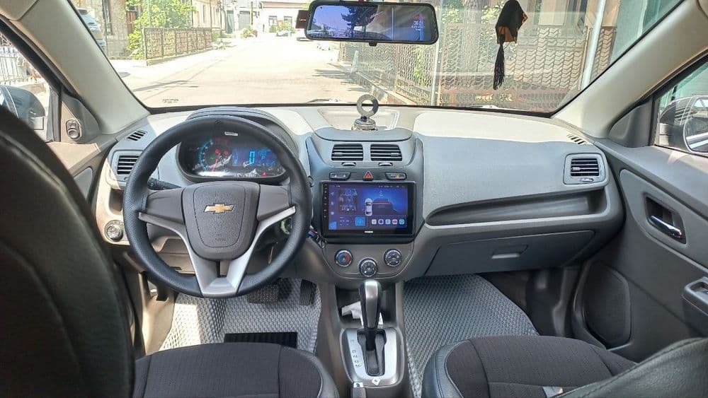 Chevrolet Cobolt 2025 — 3