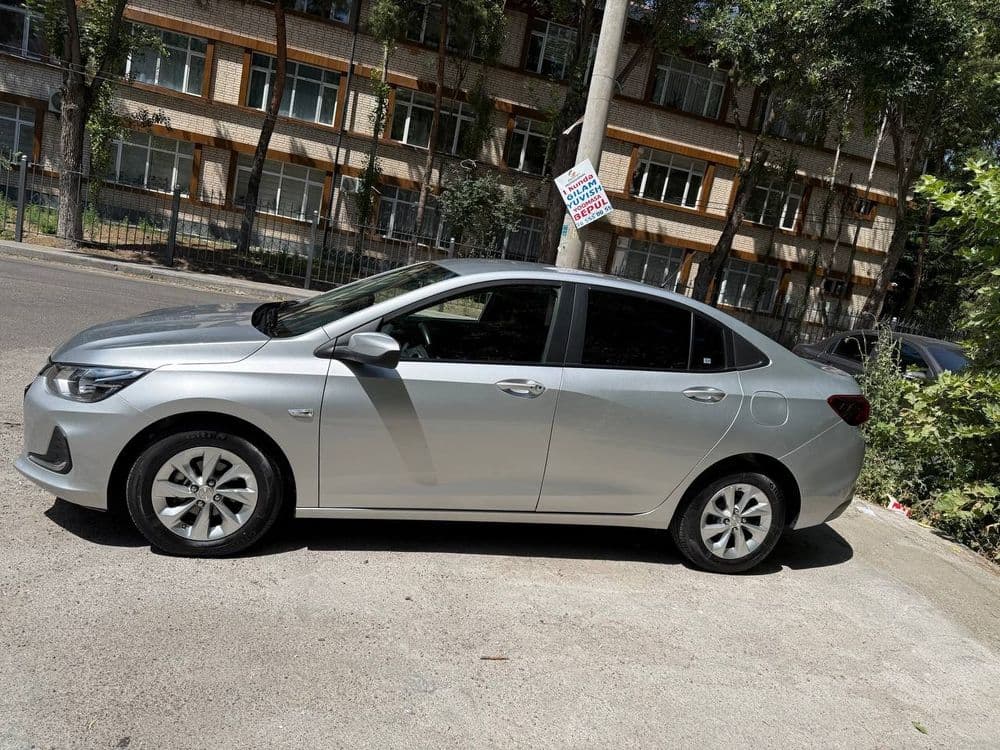 Onix LTZ 2024 kraskasi toza, 38300 yurgan — 2