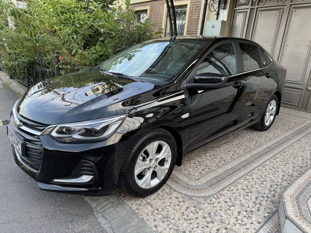 Onix premier 2024 + — 3