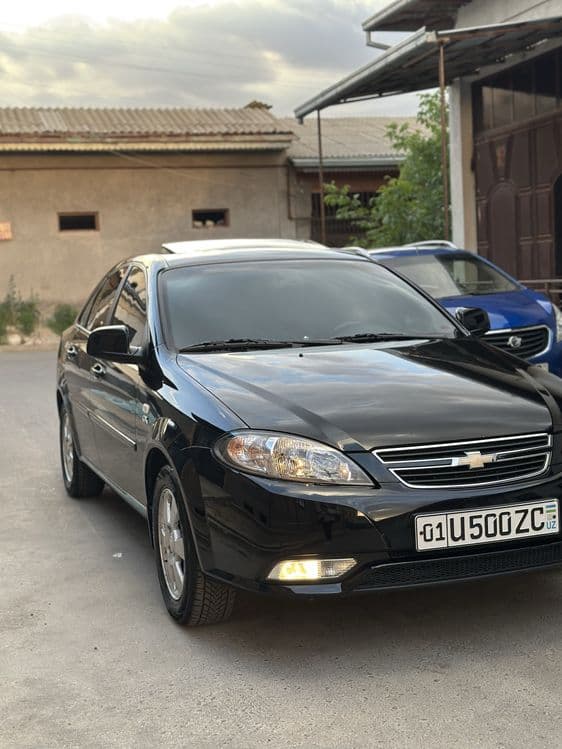 Gentra Lacetti Jentra 3-pozitsiya — 1