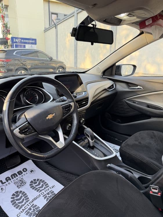 Onix Premier 2 /2024 yil ideal xolatda/23.000km yurgan — 3